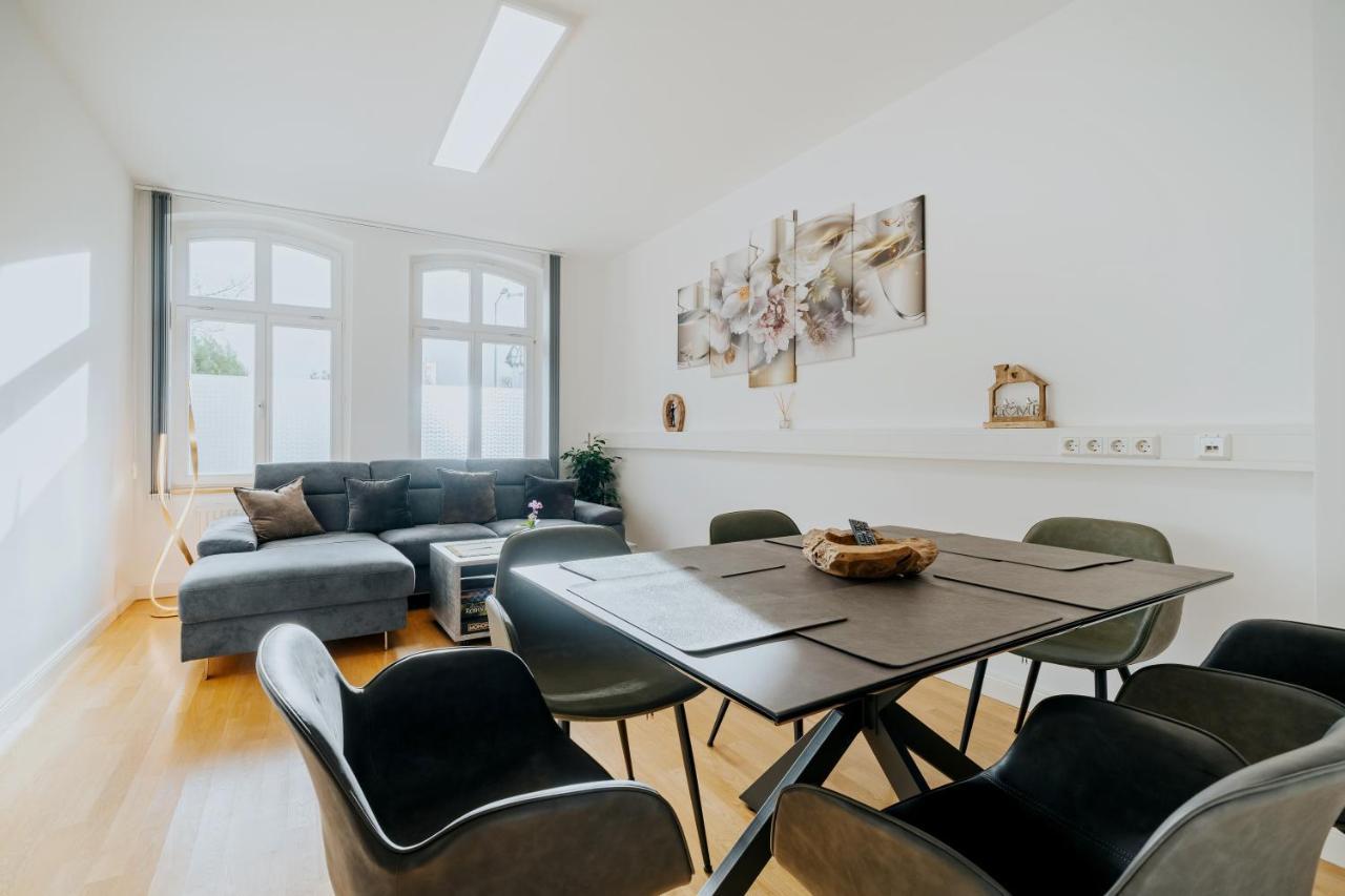 Blissplace 3 Zi Premium Apartment Nahe Getec Arena Mit Kingsize Betten Und Balkon Магдебург Экстерьер фото