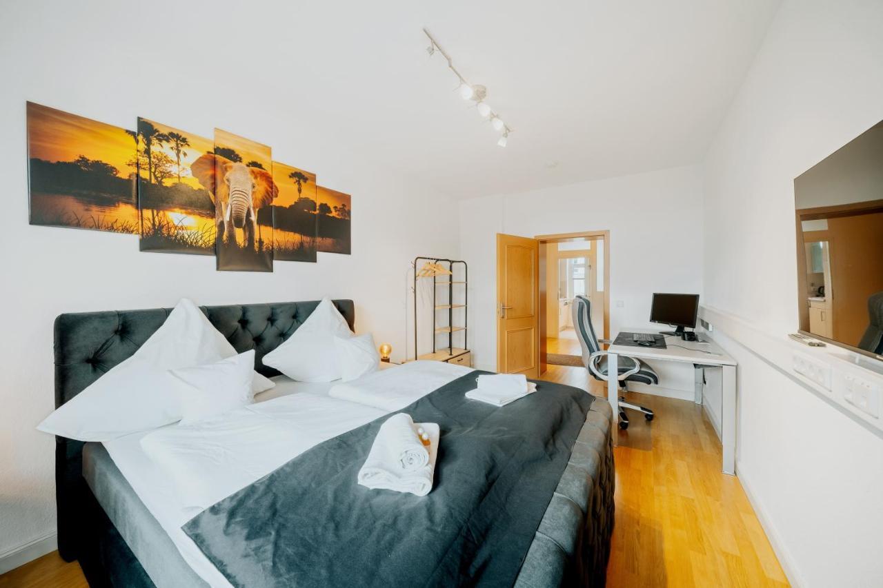 Blissplace 3 Zi Premium Apartment Nahe Getec Arena Mit Kingsize Betten Und Balkon Магдебург Экстерьер фото